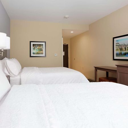 Hampton Inn ווטומפקה מראה חיצוני תמונה