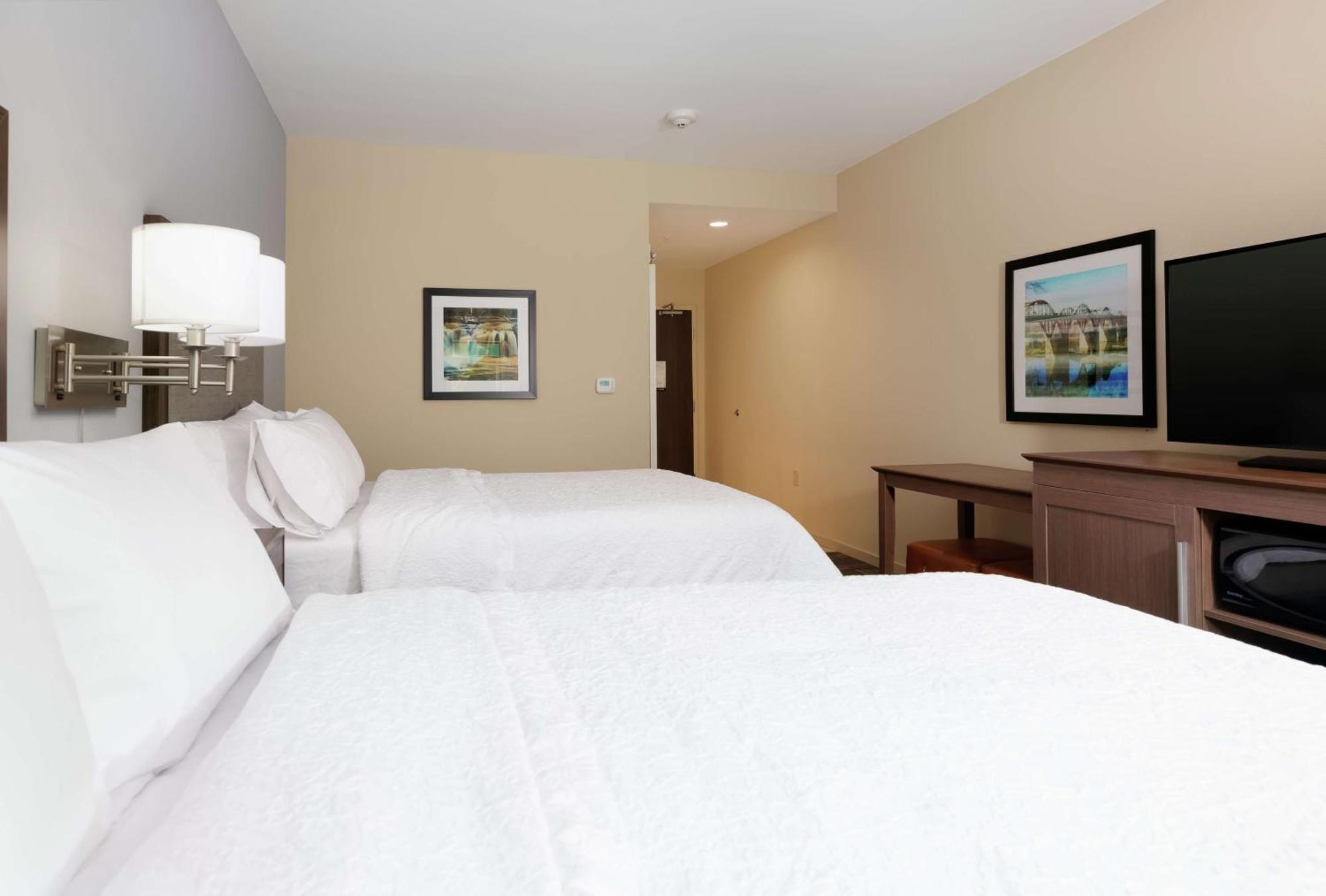 Hampton Inn ווטומפקה מראה חיצוני תמונה