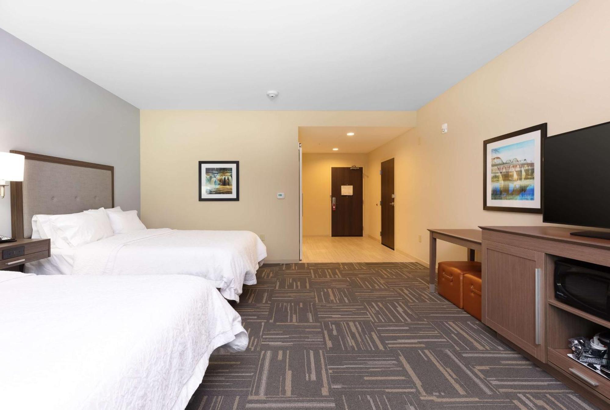 Hampton Inn ווטומפקה מראה חיצוני תמונה