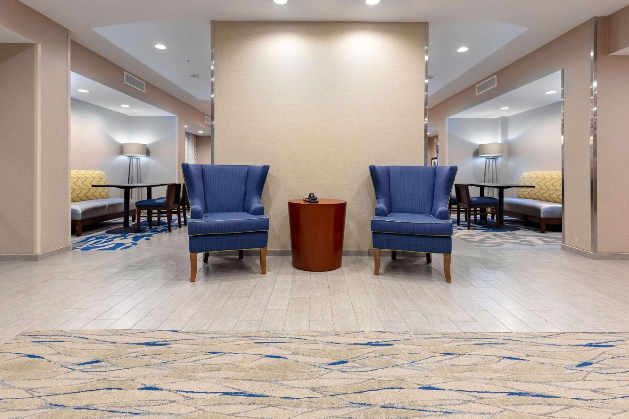 Hampton Inn ווטומפקה מראה חיצוני תמונה